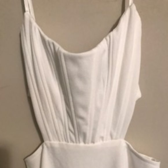 Windsor Dresses & Skirts - Hallie White Formal High Slit Corset Dress